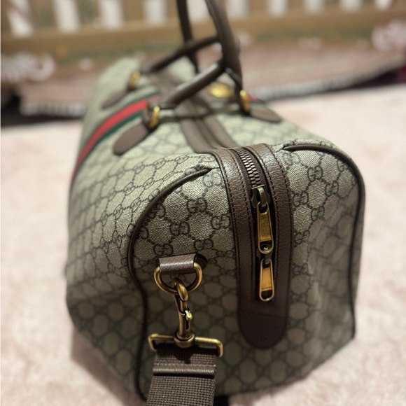 Gucci Beige and Brown Duffel Bag with Red and Green Stripe - Picture 2 of 4
